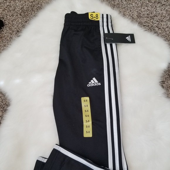 SOLD Kids Adidas track suit - Picture 2 of 3